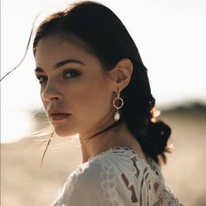 Anemone Earrings Les Couronnes De Victoree